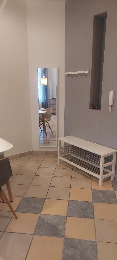 Zwyciestwa 45 Apartmán *